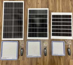 ĐÈN PHA NĂNG LƯỢNG MẶT TRỜI MAXBEN