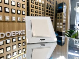 AURA GLASS KOMBI-RAHMEN PEHA LUXURY - BỘ CÔNG TẮC & Ổ CẮM